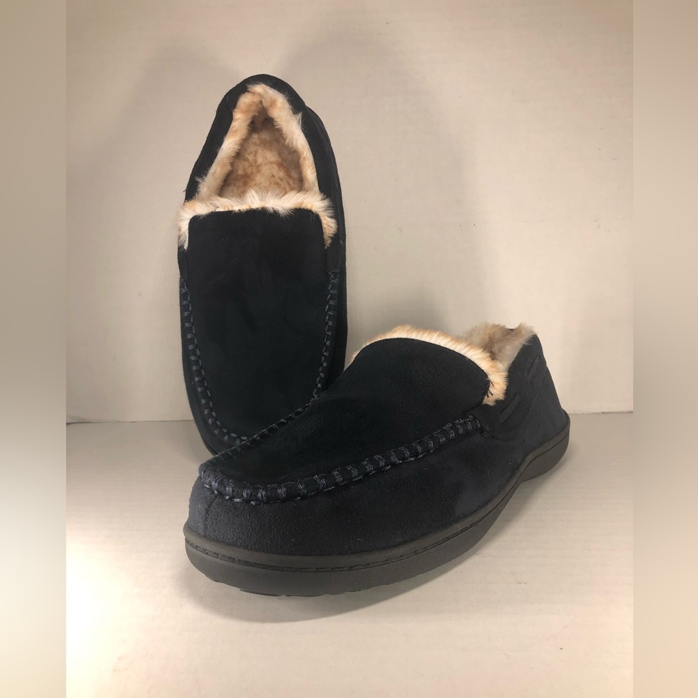 Honalika Men's NWOT Fuzzy Moccasin  Slippers 
Size US 11 Men’s